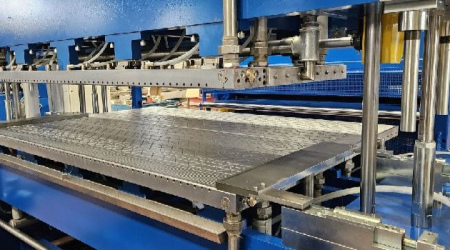 SIA ULTRAPLAST EU HAS LAUNCHED AN ADDITIONAL EXTRUSION LINE FOR THE PRODUCTION OF MULTIWALL POLYCARBONATE SHEETS